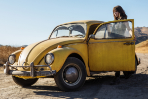 Hailee Steinfeld in Bumblebee Movie 2018 5K2787211020 300x200 - Hailee Steinfeld in Bumblebee Movie 2018 5K - Vikander, Steinfeld, Movie, Hailee, Bumblebee, 2018